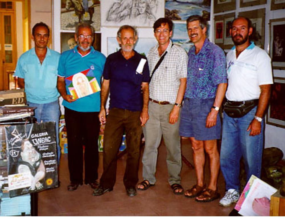 Cienfuegos "auto-didacto" (self-taught) painters, with visitors (left to right) - José Basulto, M. Ferrer, Wayacon, Tony Fisher, Jonathan Fisher, Fito, March, 2000.