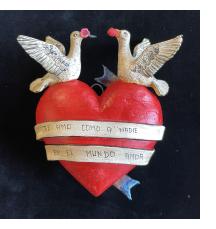 "Te Amo como a Nadie en el Mundo Amor" - Retablo Heart Ornament