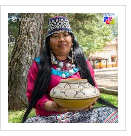Lily Virginia Sandoval Panduro of Chonon Biri Artisans Association (photo courtesy of Escuela Nacional de Ceramica)