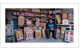 Mabilon Jimenez in his workshop, c.2022. Mabilon Jimenez in his workshop, c.2022.