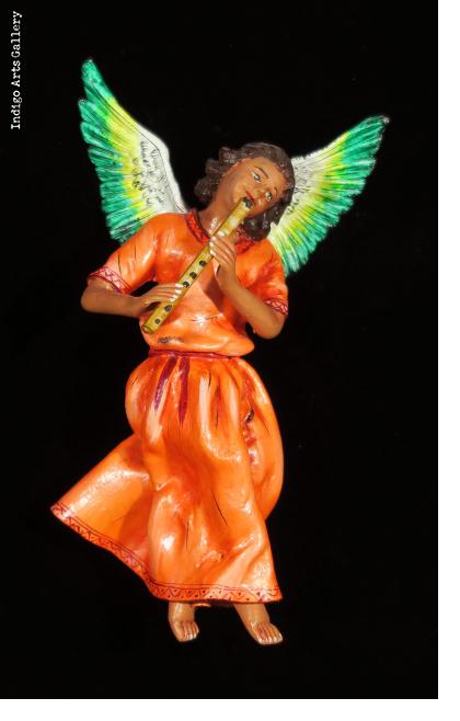 Angel - retablo figure