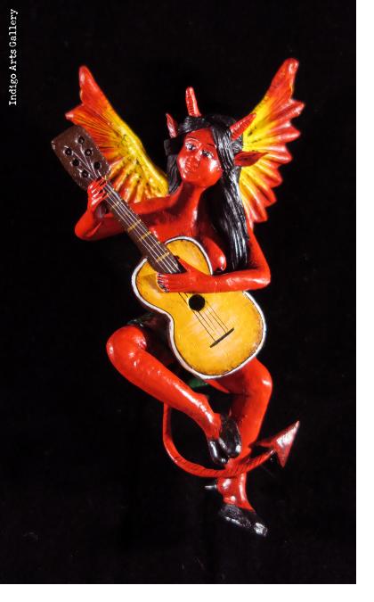 Diabla con Guitarra - retablo sculpture