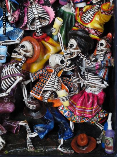 Fiesta de los Muertos (Carnival of the Dead) - Retablo