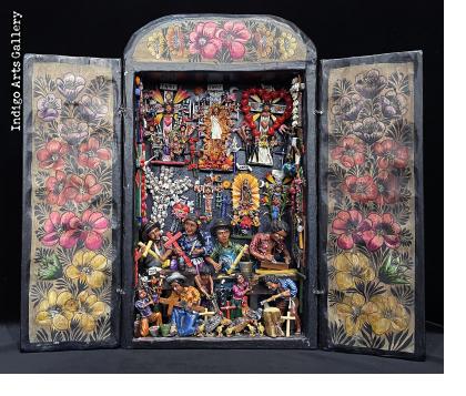 Santo and  Cross Shop - Retablo