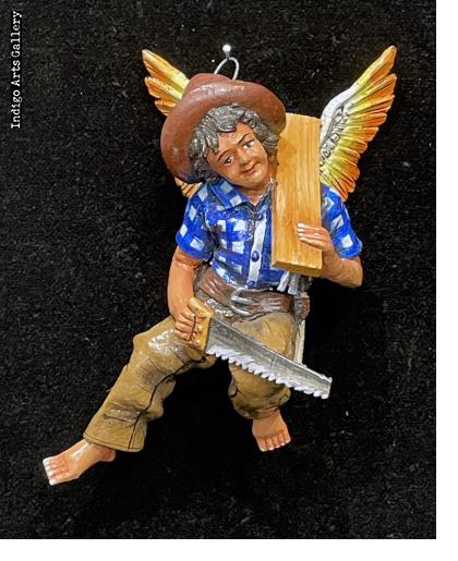 Angel Carpintero - retablo figure