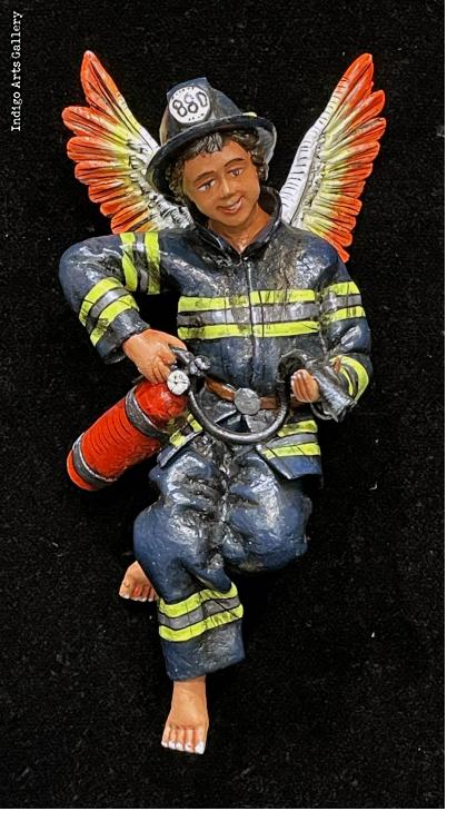 Angel Bombero 880 - retablo figure