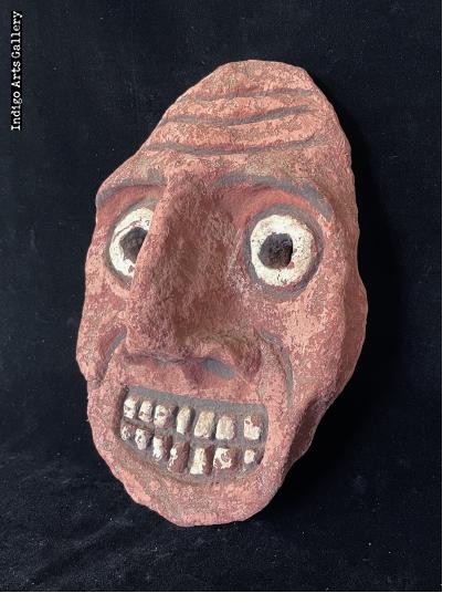 Wali Wasi Mask by Pedro Marticorena Wali Wasi Mask by Pedro Marticorena
