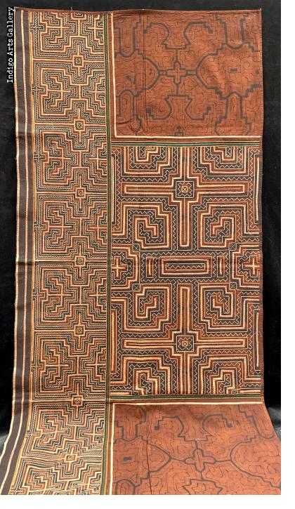 Vintage Embroidered Shipibo Cloth Falda