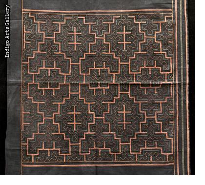 Vintage Embroidered Shipibo Cloth Falda