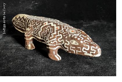 Shipibo Iguana figure