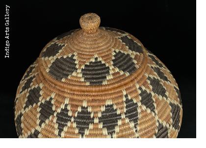 Zulu Ukhamba basket