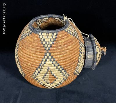 Zulu Ukhamba basket