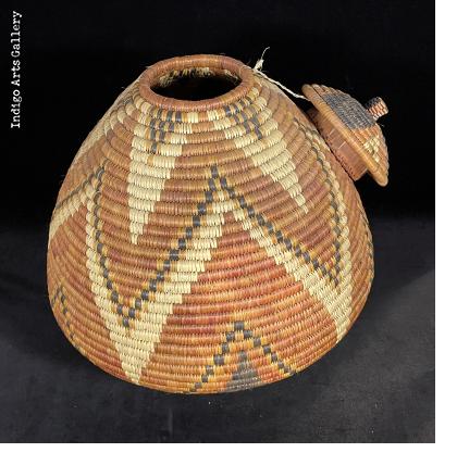 Zulu Ukhamba basket