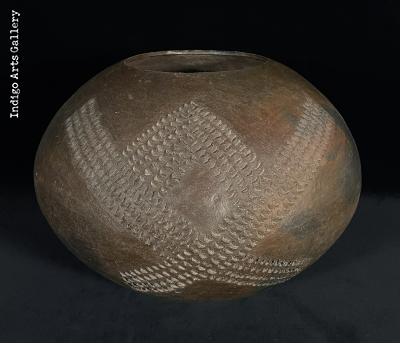 Large Zulu Ukhamba Vessel