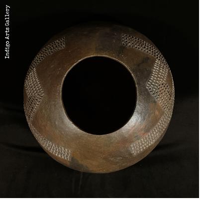 Large Zulu Ukhamba Vessel